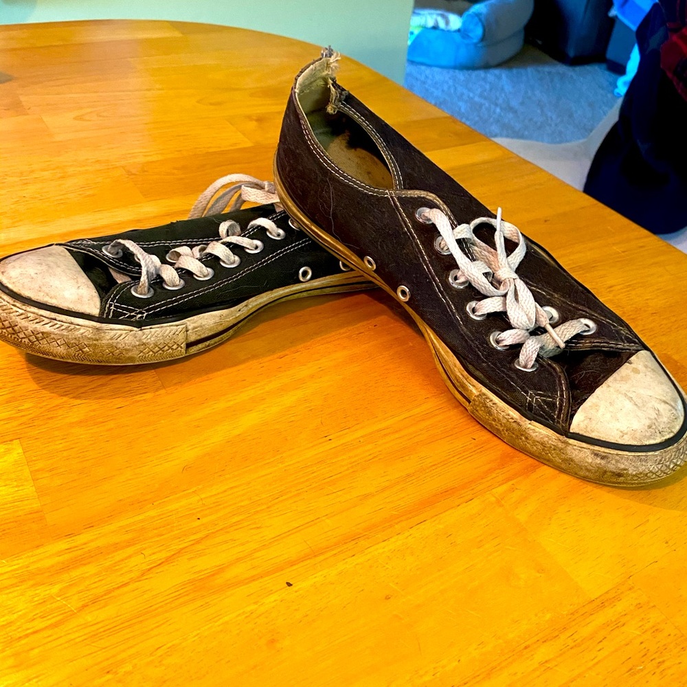 Men’s converse